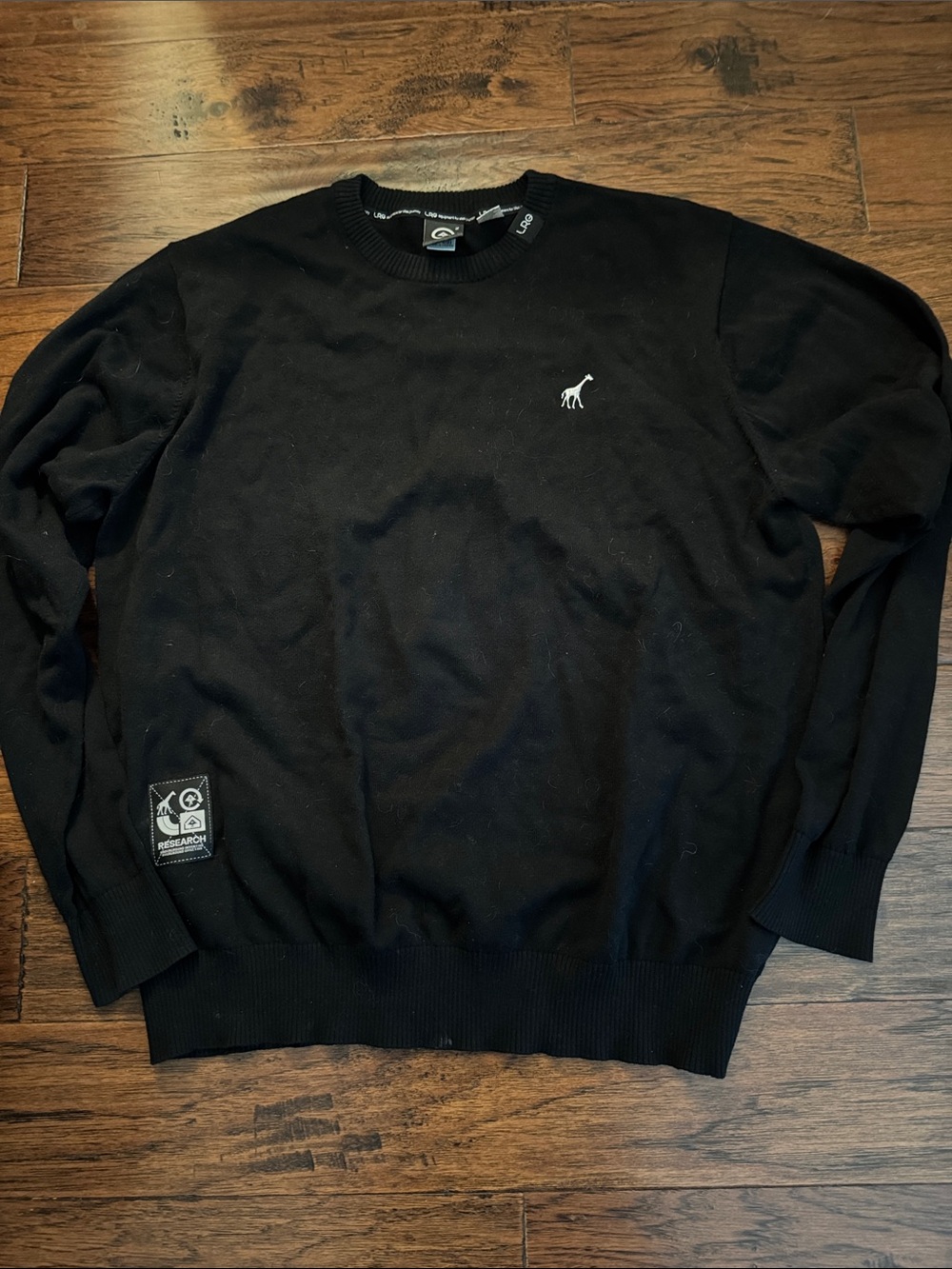 Lrg Black Crewneck Sweater with Giraffe Logo